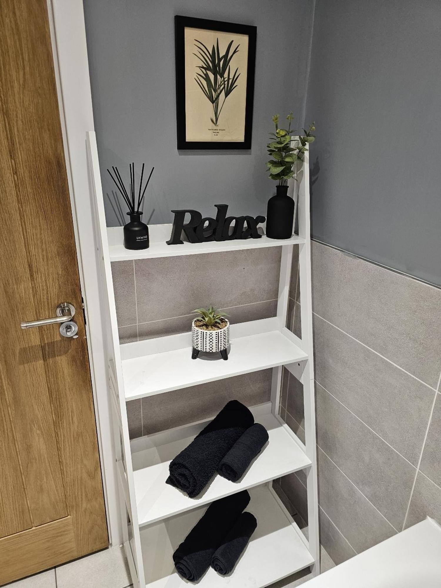 Homebird Property - Epsom Apartment Harrogate Kültér fotó
